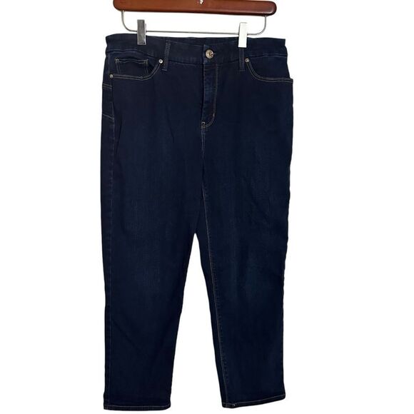 Chico's Dark Denim the So‎ Lifting Crop Jeans  - Size 1 Medium - Picture 10 of 12